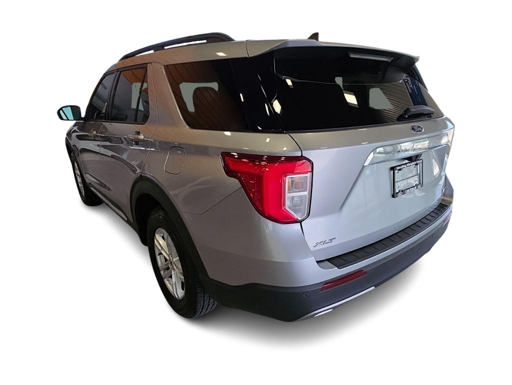 Thumbnail: 2021 Ford Explorer - 4