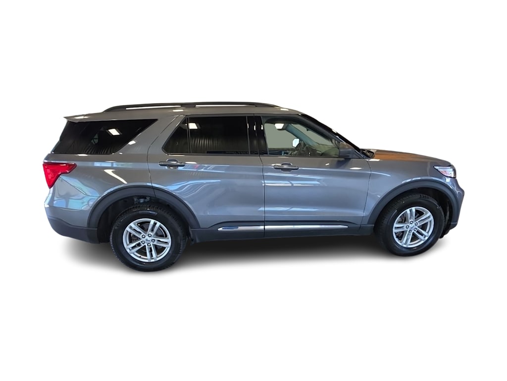 Thumbnail: 2022 Ford Explorer - 17