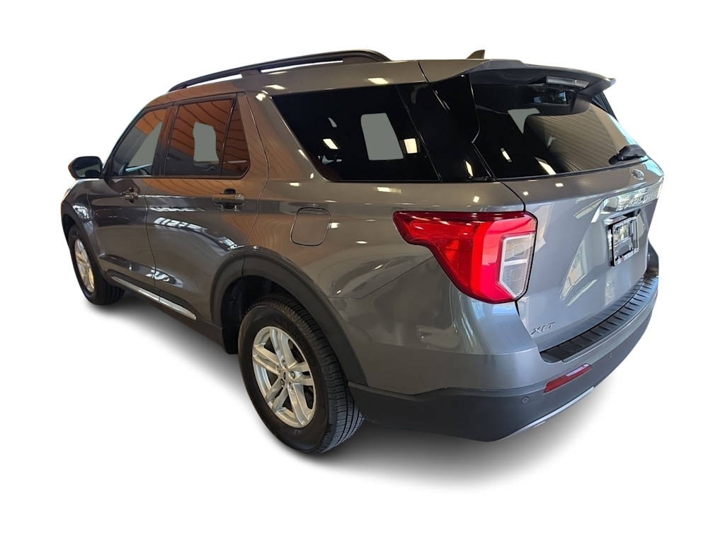 Thumbnail: 2022 Ford Explorer - 4