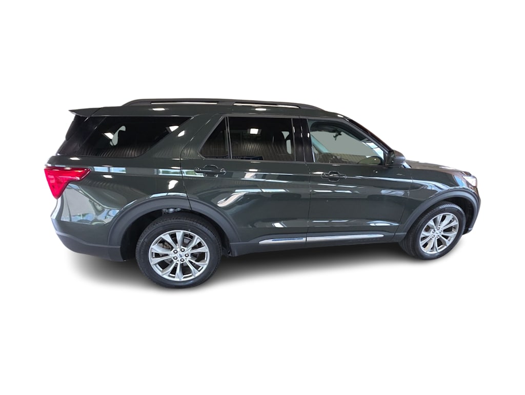 Thumbnail: 2023 Ford Explorer - 16