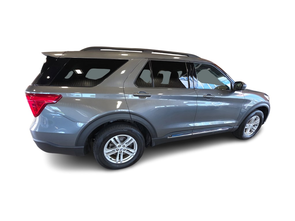 Thumbnail: 2023 Ford Explorer - 16