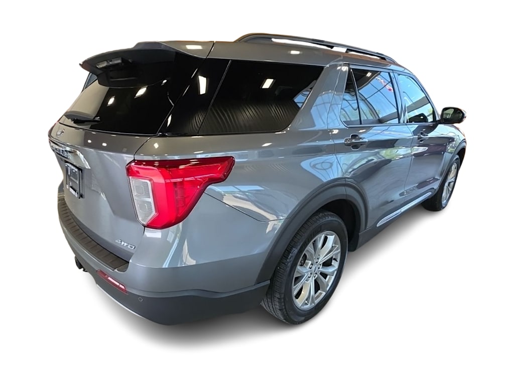 Thumbnail: 2023 Ford Explorer - 17