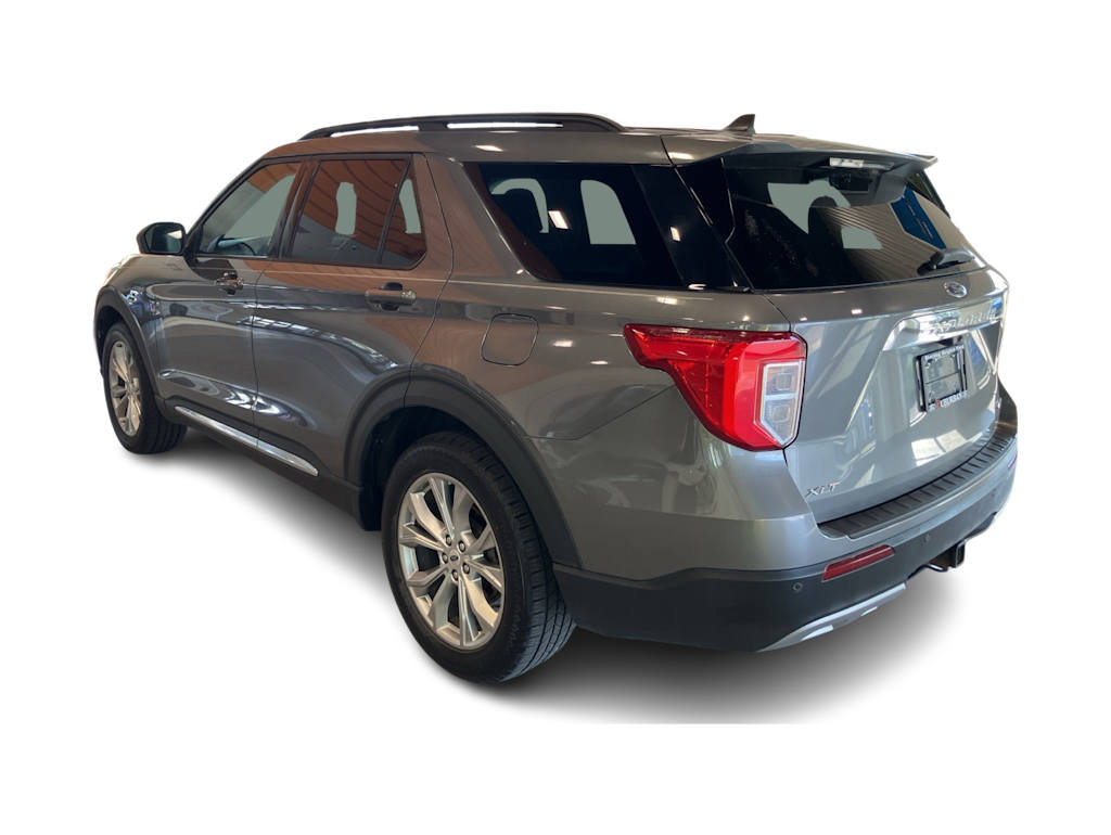 Thumbnail: 2021 Ford Explorer - 4