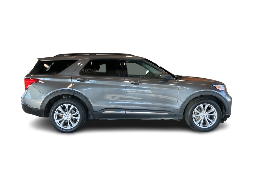 Thumbnail: 2021 Ford Explorer - 16