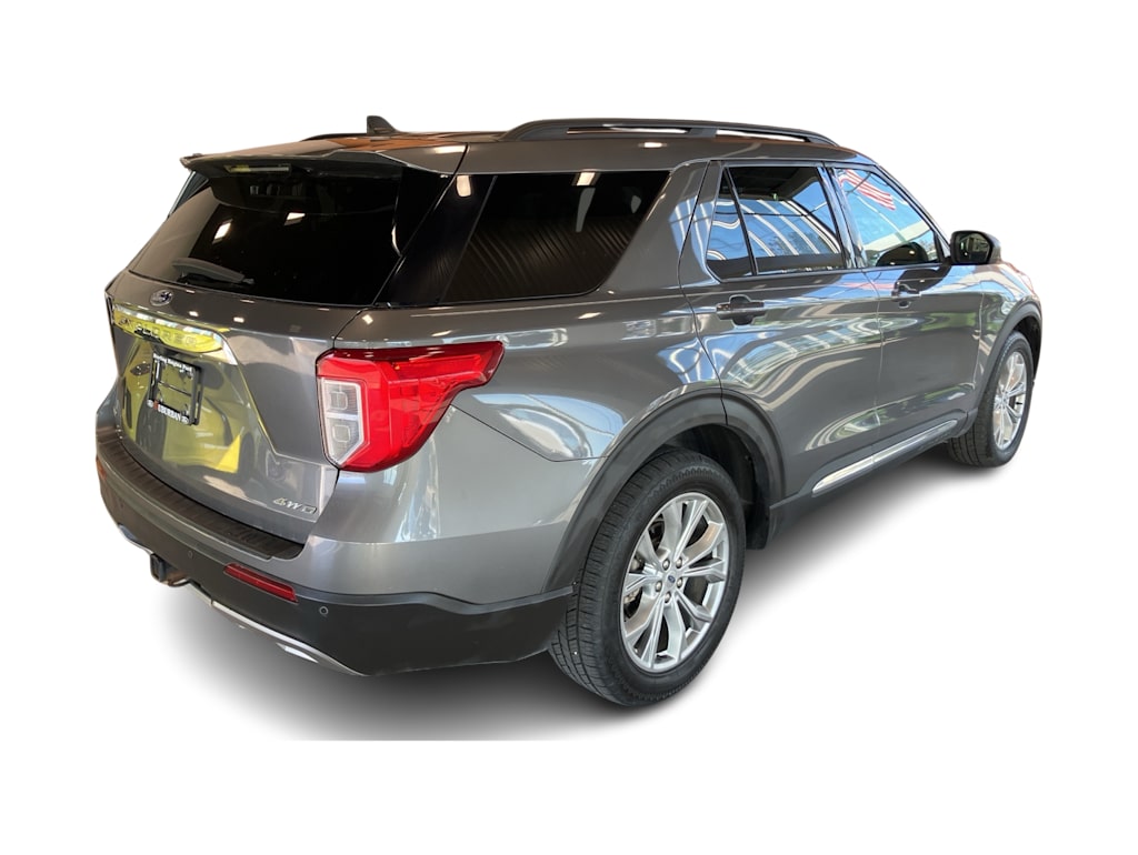 Thumbnail: 2021 Ford Explorer - 17