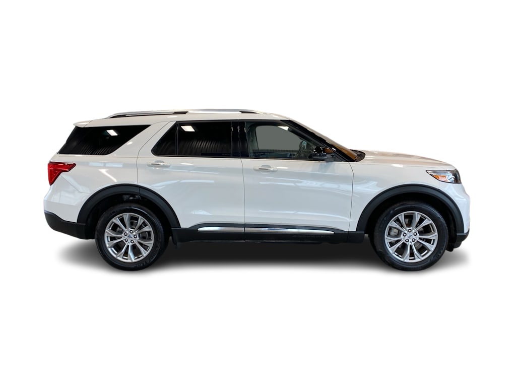 Thumbnail: 2021 Ford Explorer - 16