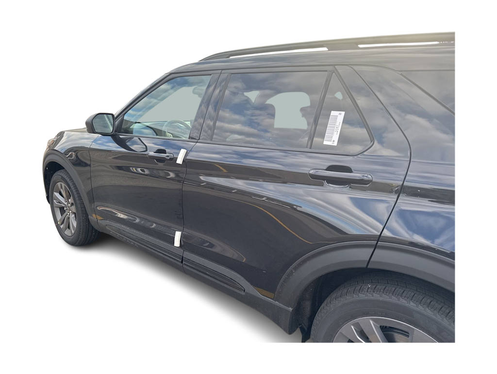 Thumbnail: 2026 Ford Explorer - 8