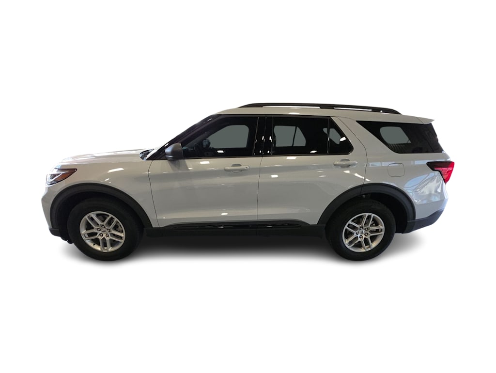 Thumbnail: 2026 Ford Explorer - 3