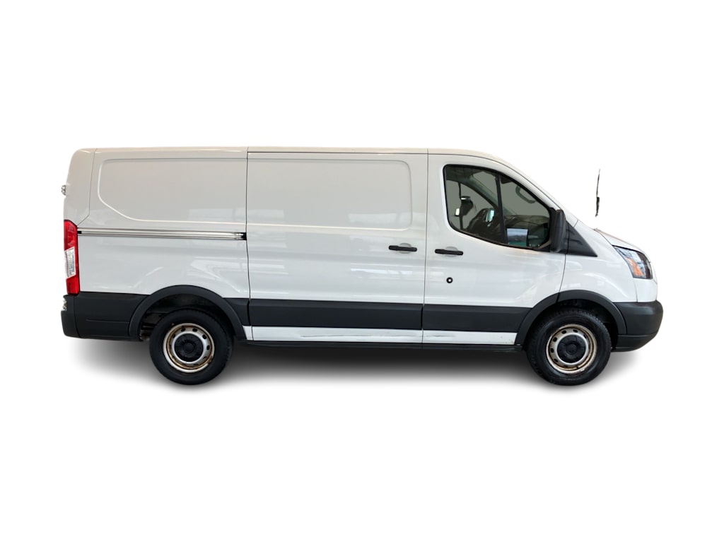 Thumbnail: 2017 Ford Transit Series - 14