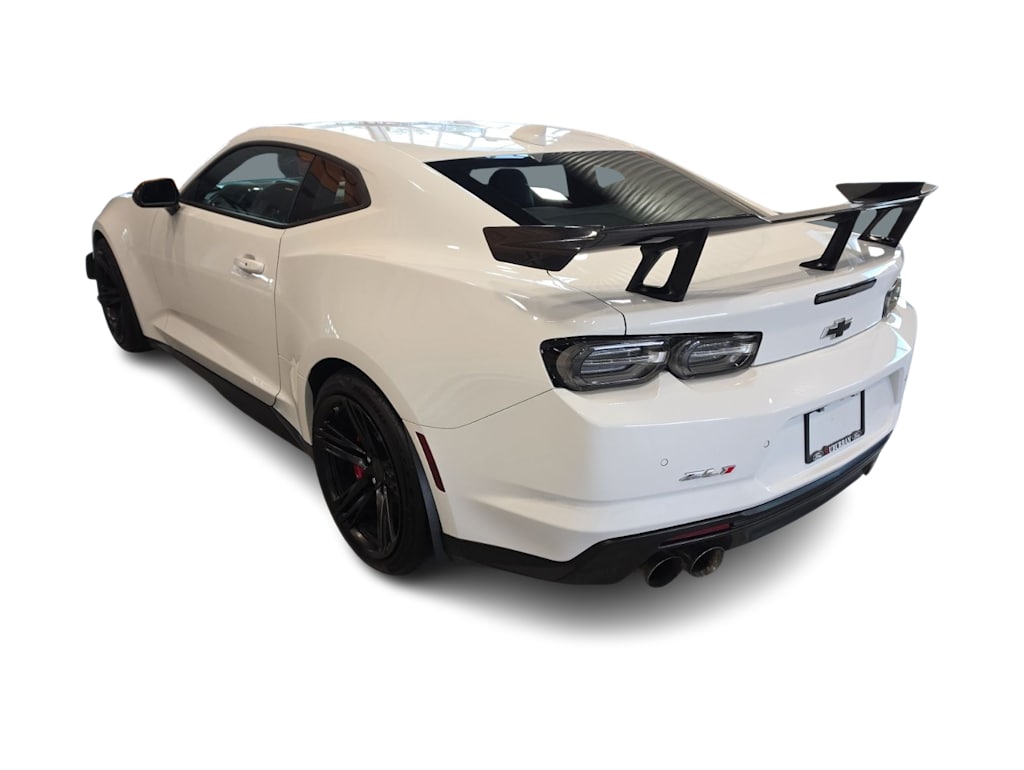 Thumbnail: 2020 Chevrolet Camaro - 4