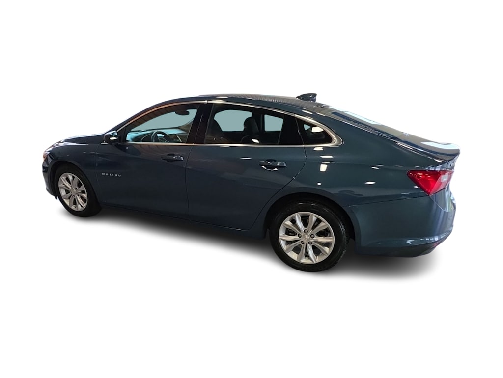 Thumbnail: 2024 Chevrolet Malibu - 3