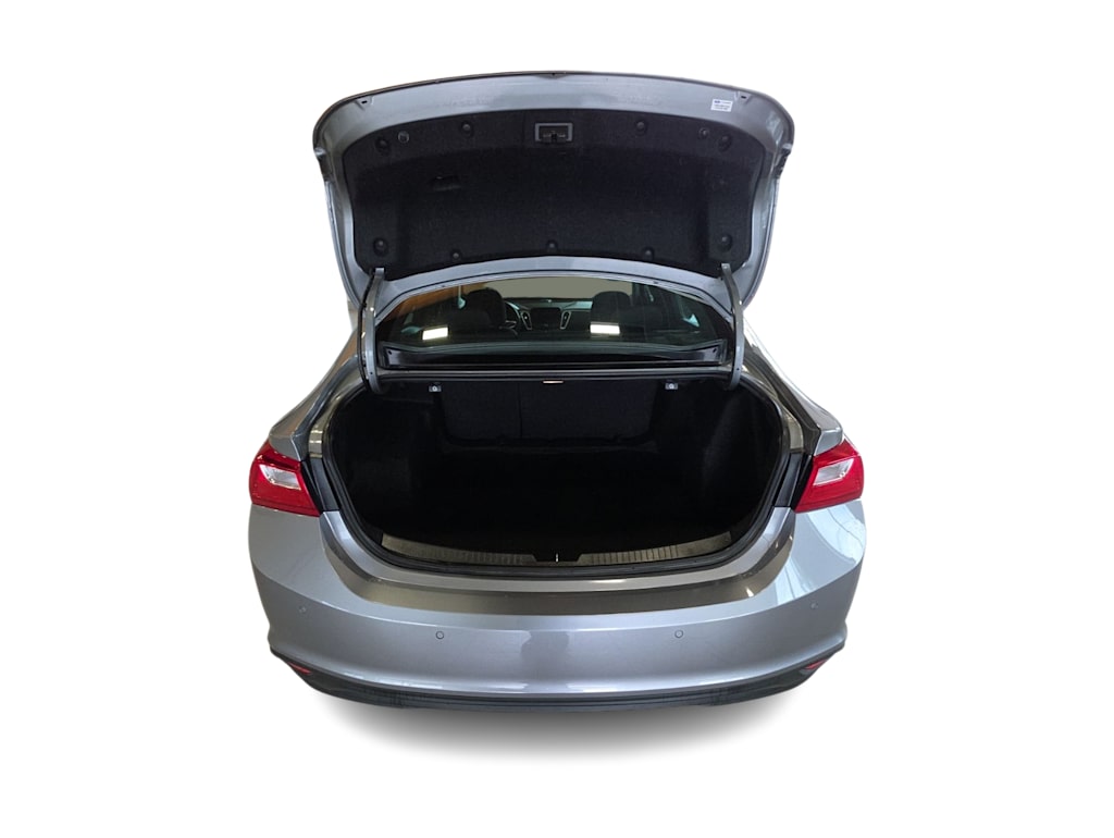 Thumbnail: 2024 Chevrolet Malibu - 12