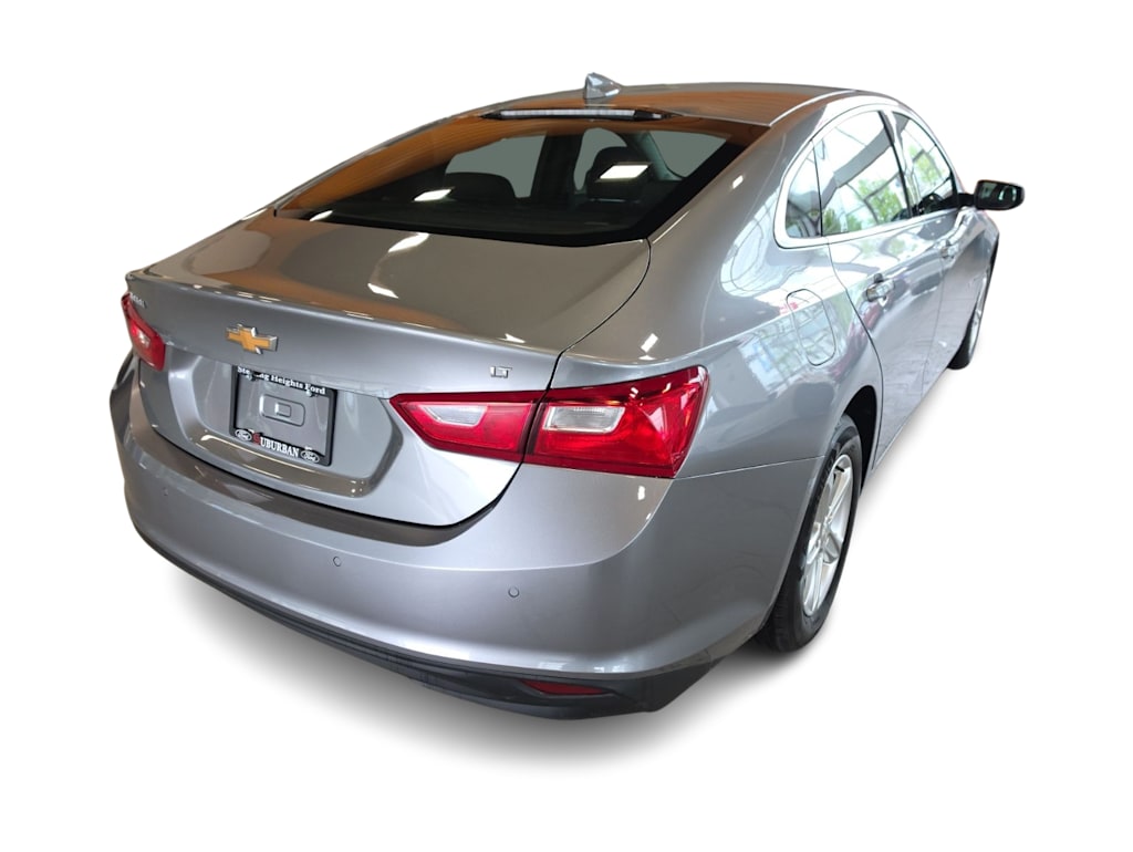 Thumbnail: 2024 Chevrolet Malibu - 18