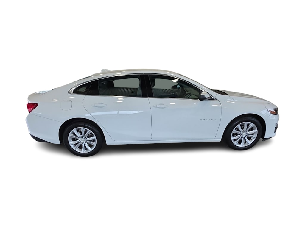 Thumbnail: 2023 Chevrolet Malibu - 16