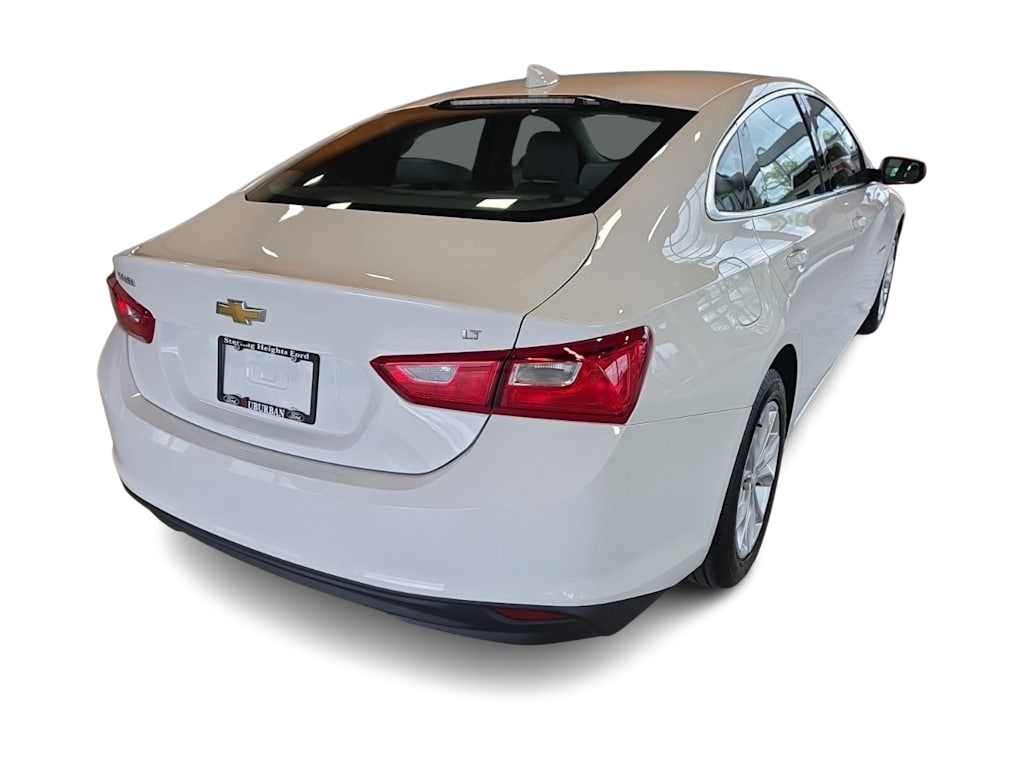 Thumbnail: 2023 Chevrolet Malibu - 18