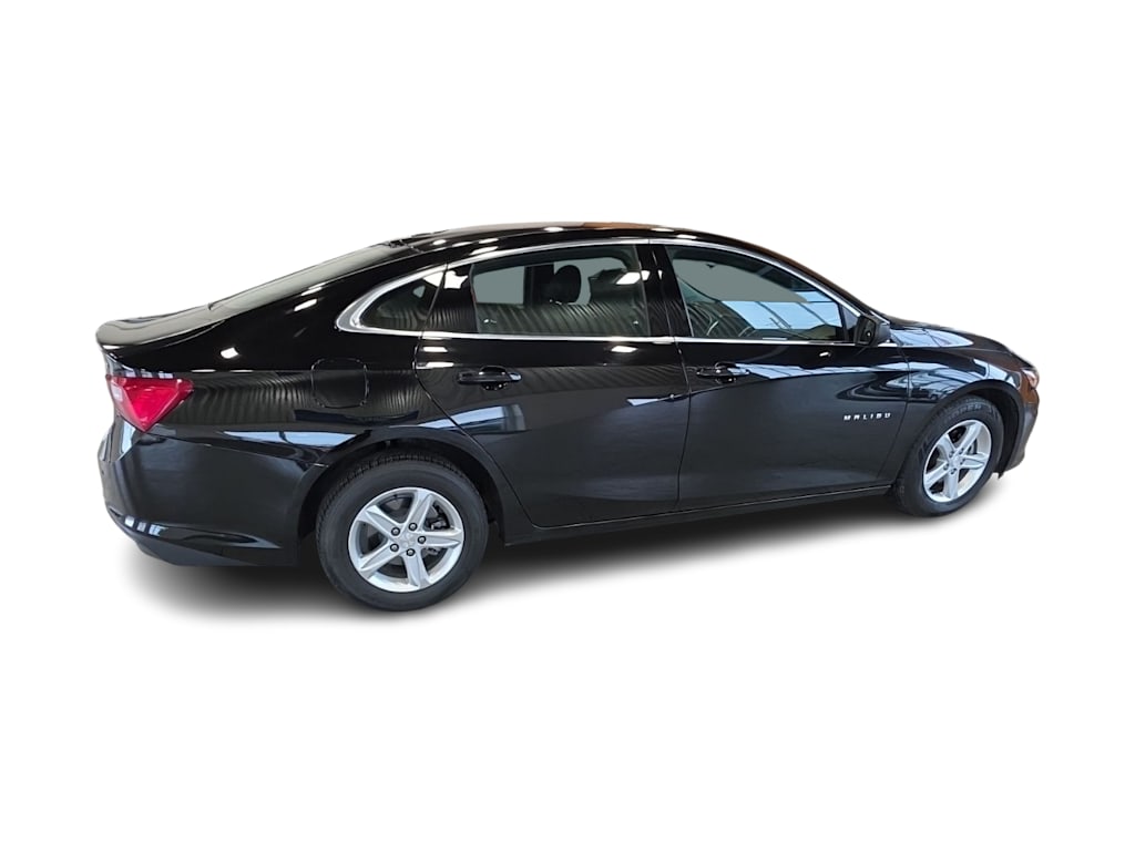 Thumbnail: 2024 Chevrolet Malibu - 16