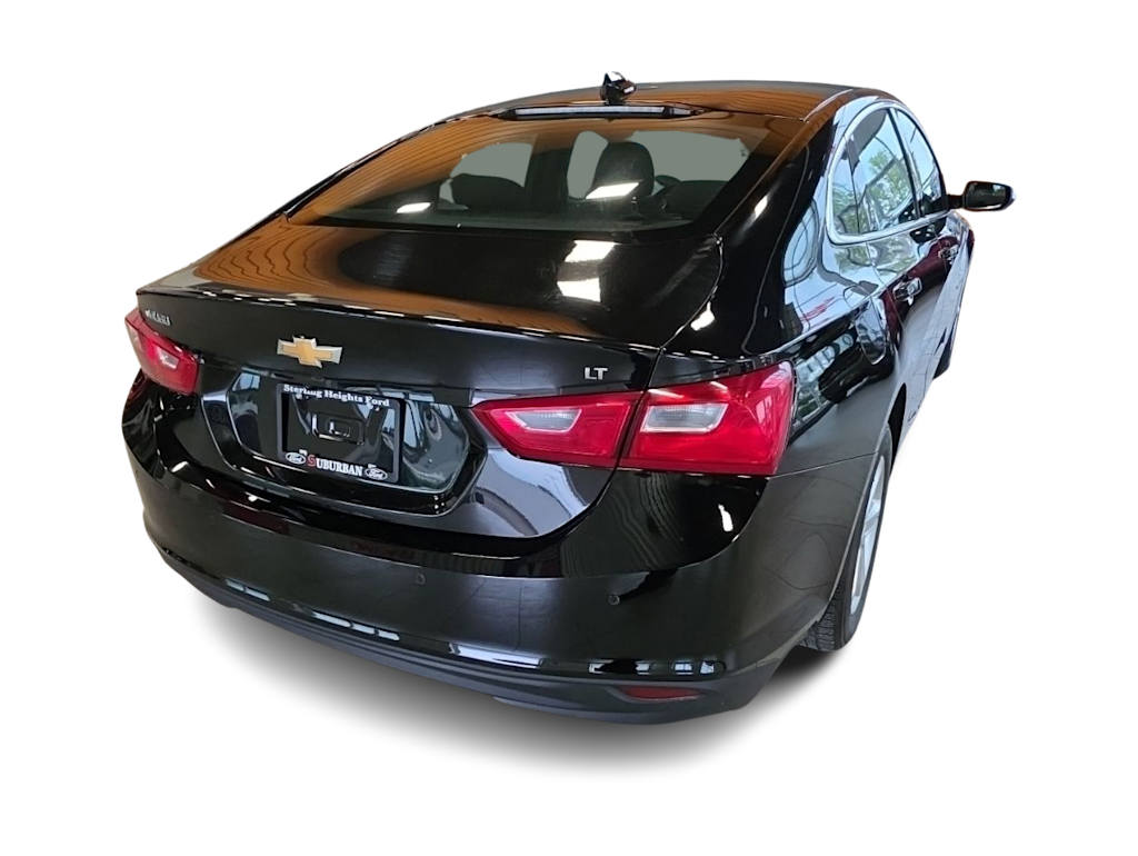 Thumbnail: 2024 Chevrolet Malibu - 18