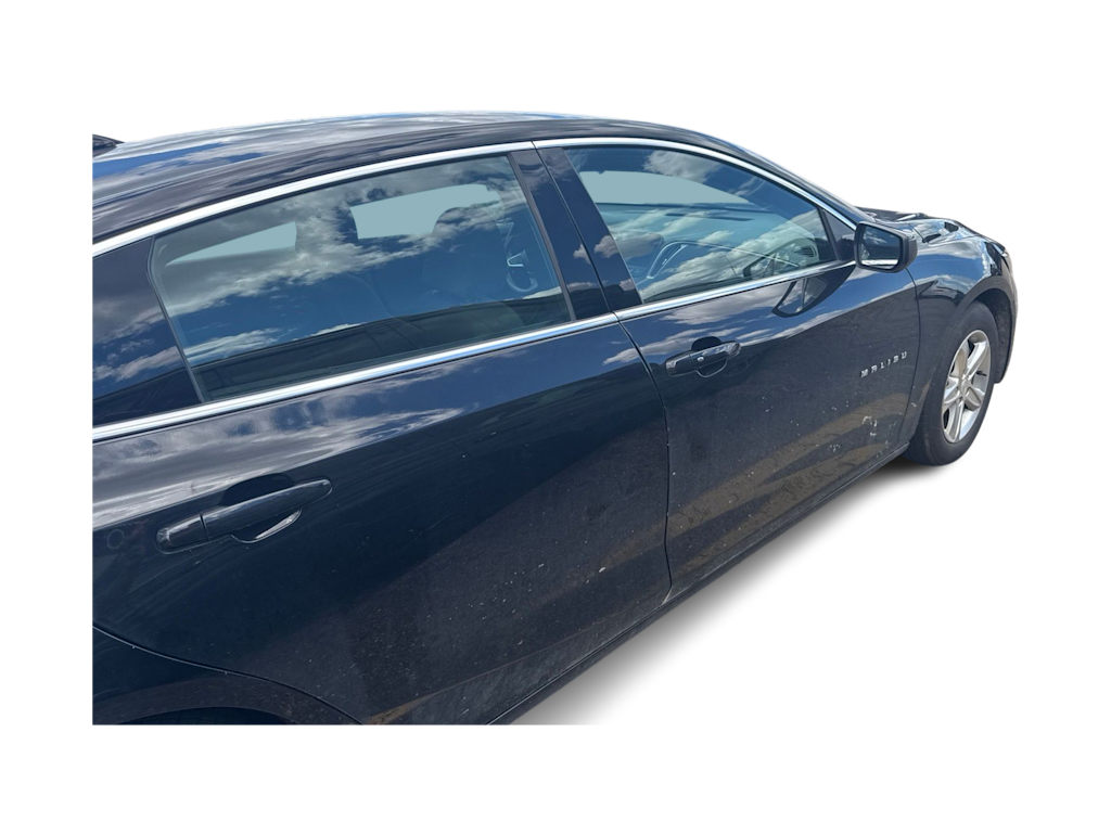 Thumbnail: 2023 Chevrolet Malibu - 24