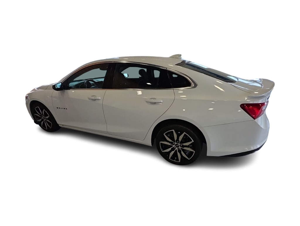 Thumbnail: 2022 Chevrolet Malibu - 3
