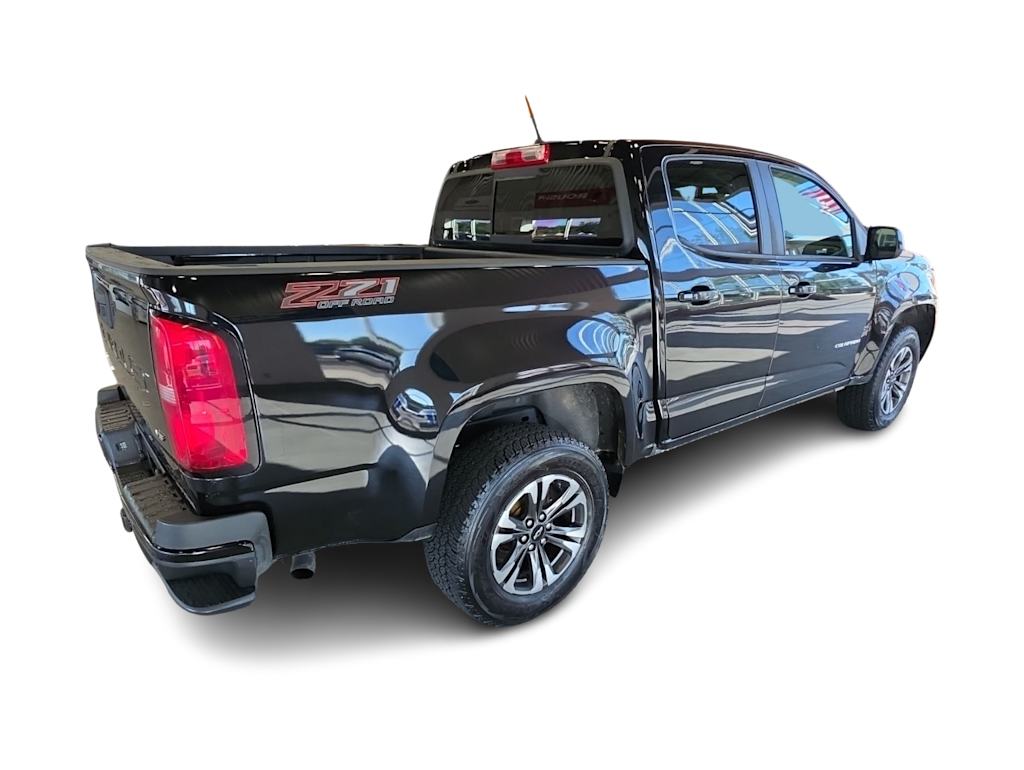 Thumbnail: 2022 Chevrolet Colorado - 16