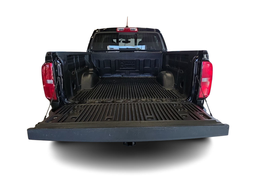 Thumbnail: 2022 Chevrolet Colorado - 10
