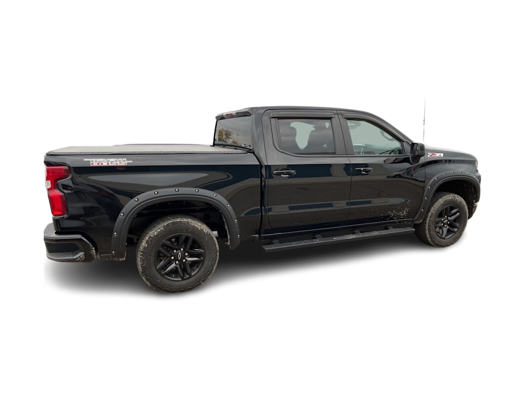 Thumbnail: 2021 Chevrolet Silverado 1500 - 18