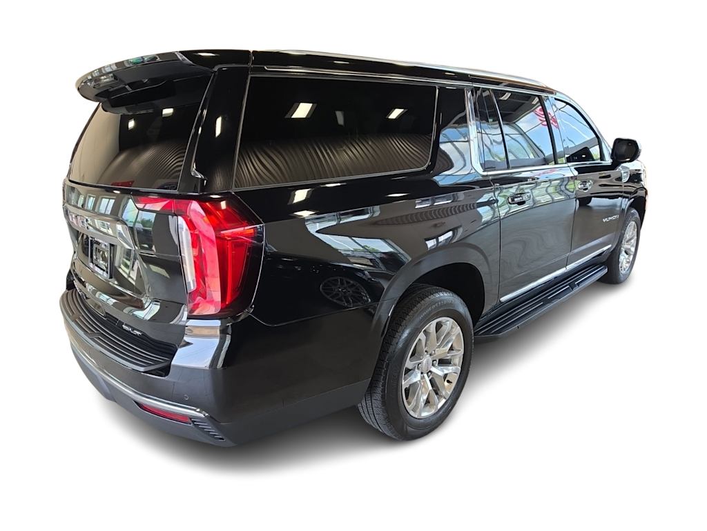 Thumbnail: 2023 GMC Yukon XL - 19