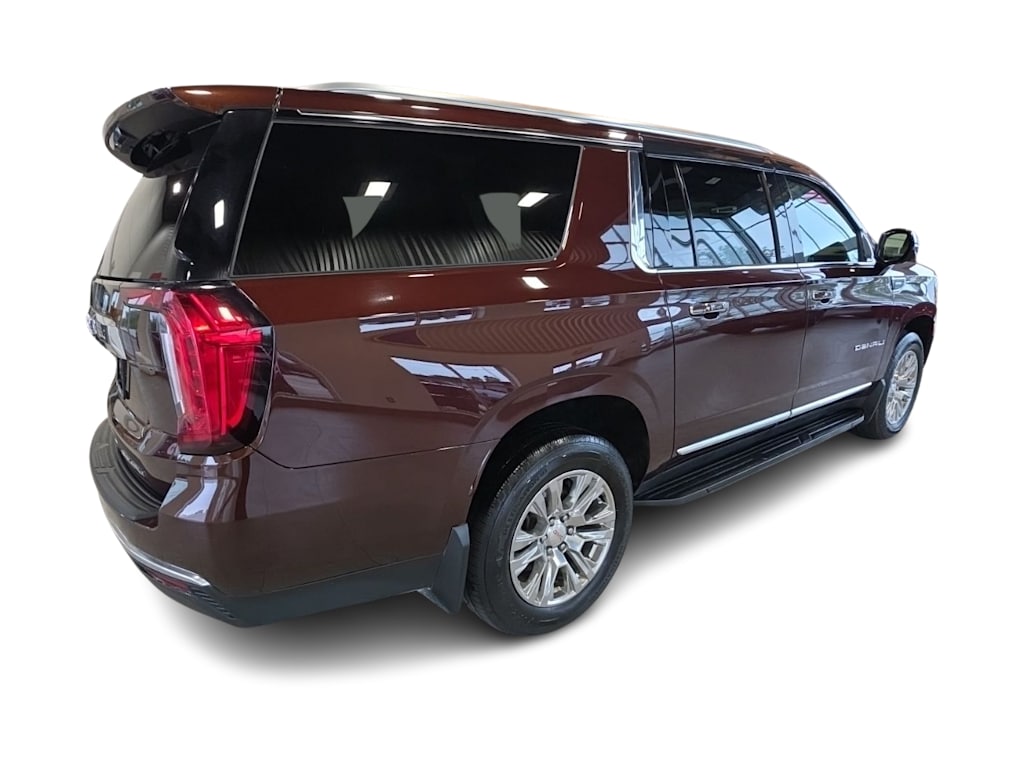 Thumbnail: 2023 GMC Yukon XL - 16