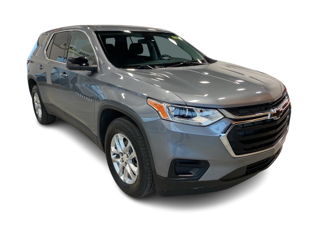 Thumbnail: 2021 Chevrolet Traverse - 17