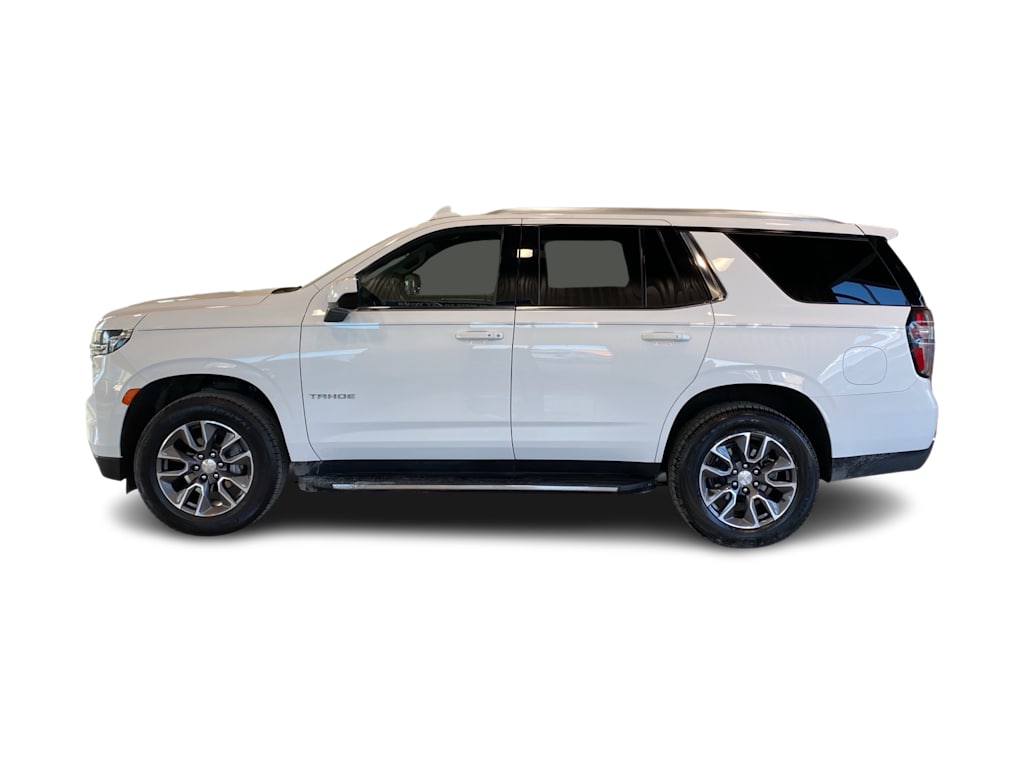 Thumbnail: 2023 Chevrolet Tahoe - 3