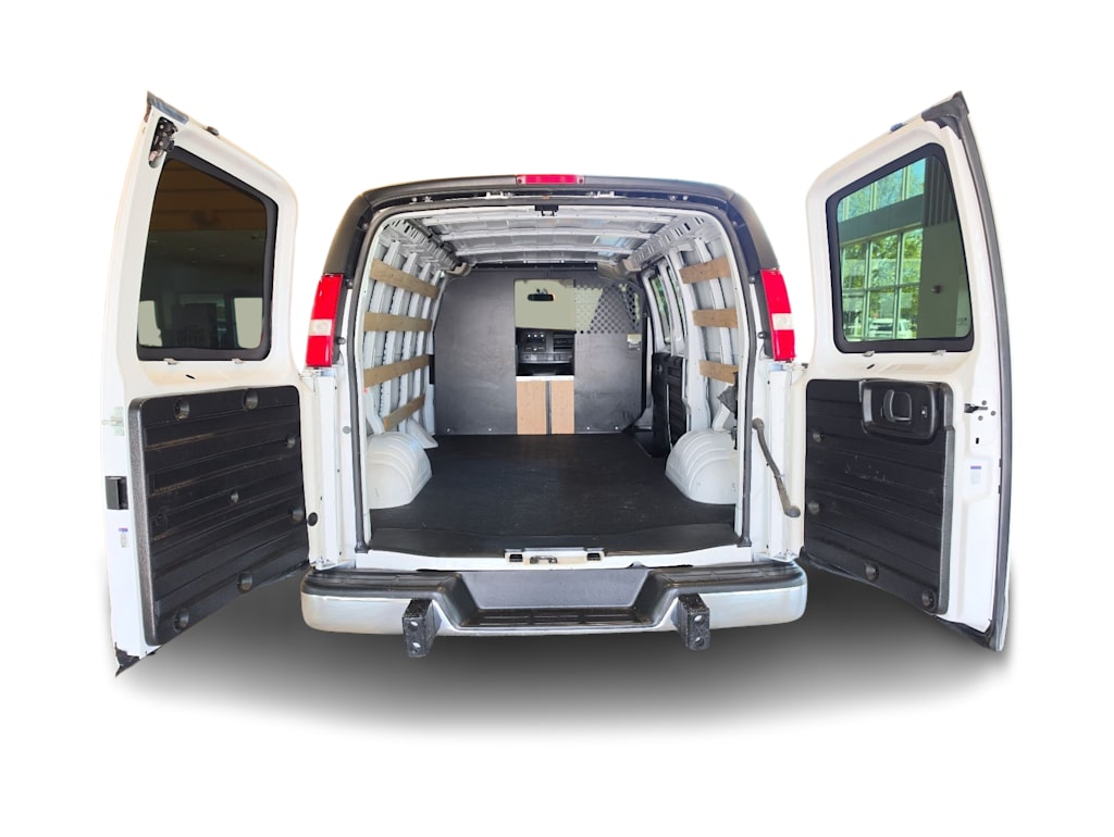 Thumbnail: 2023 GMC Savana - 12