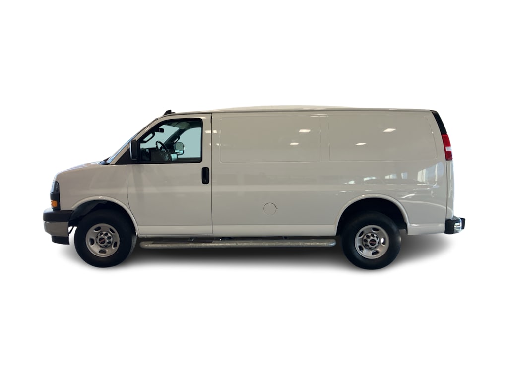 Thumbnail: 2024 GMC Savana - 13