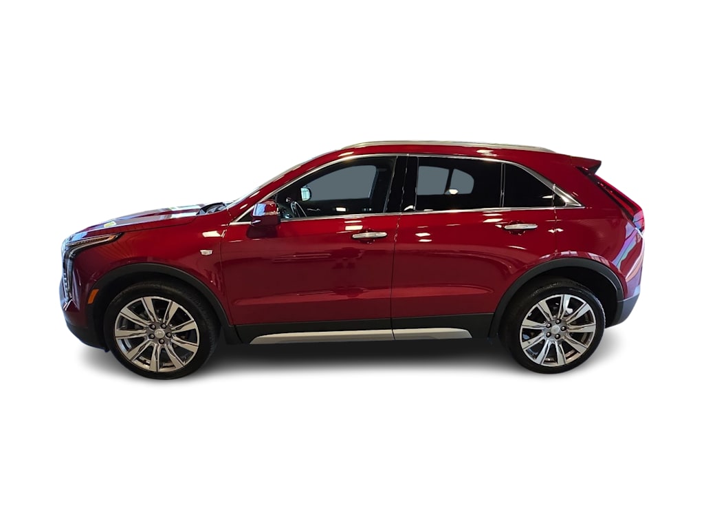 Thumbnail: 2023 Cadillac XT4 - 3