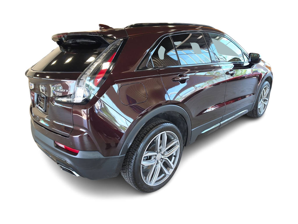 Thumbnail: 2020 Cadillac XT4 - 17