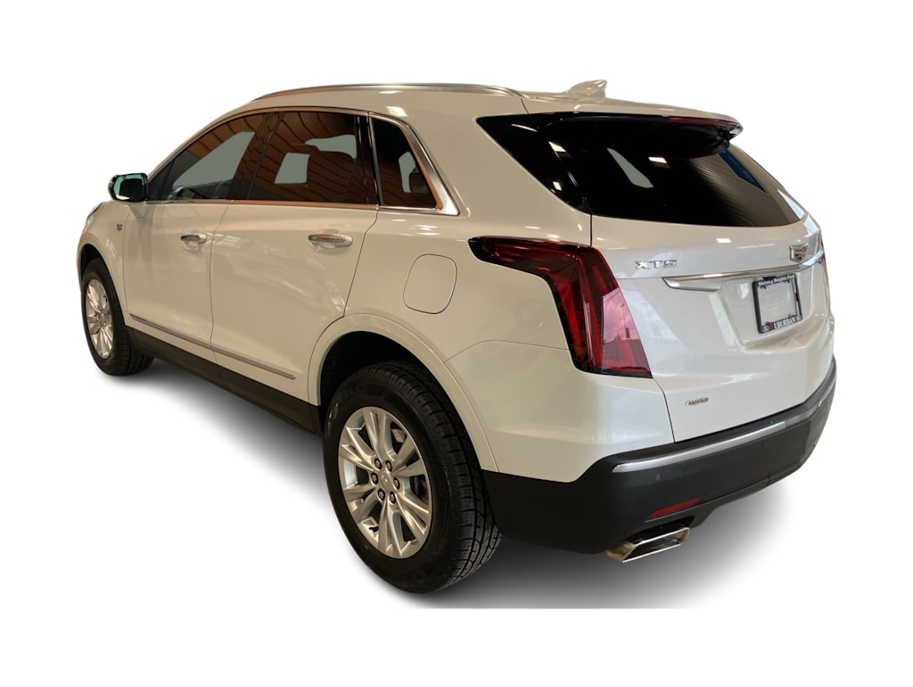 Thumbnail: 2022 Cadillac XT5 - 4