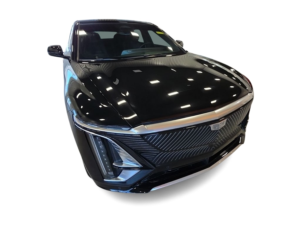 Thumbnail: 2024 Cadillac Lyriq - 15