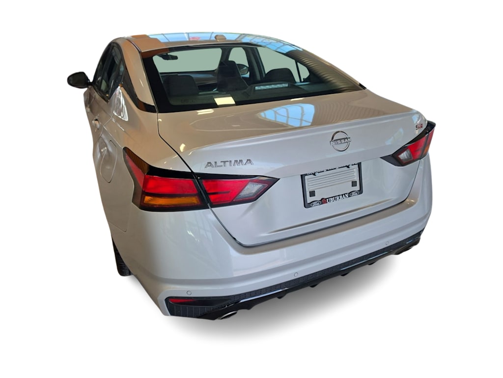 Thumbnail: 2023 Nissan Altima - 20