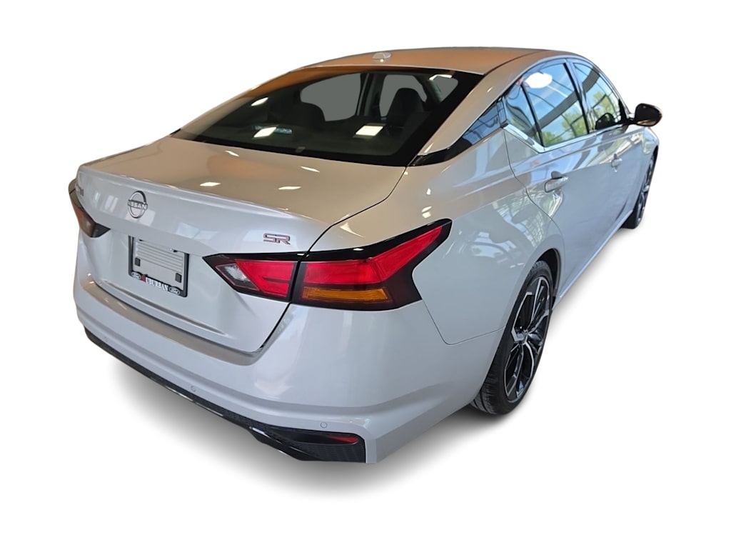 Thumbnail: 2023 Nissan Altima - 19