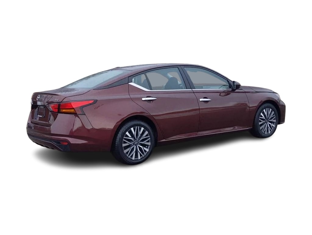 2023 Nissan Altima SV 22
