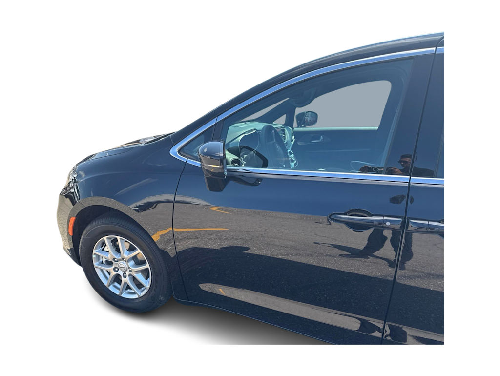 Thumbnail: 2026 Chrysler Pacifica - 20