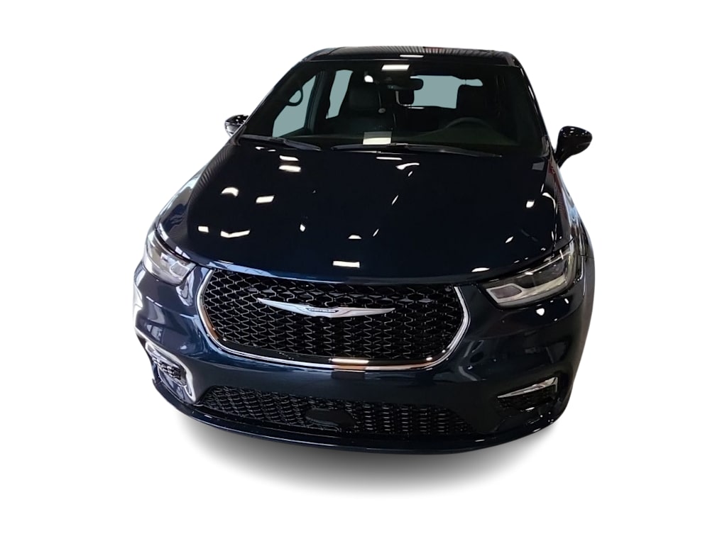 Thumbnail: 2025 Chrysler Pacifica - 6
