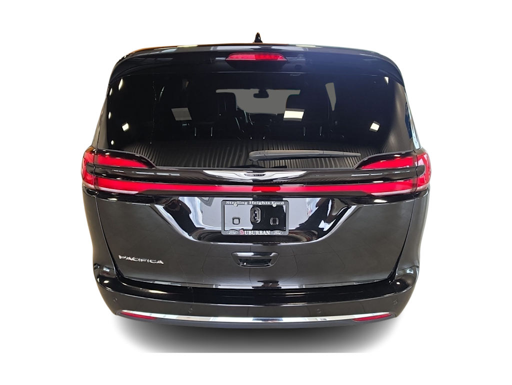 Thumbnail: 2025 Chrysler Pacifica - 5
