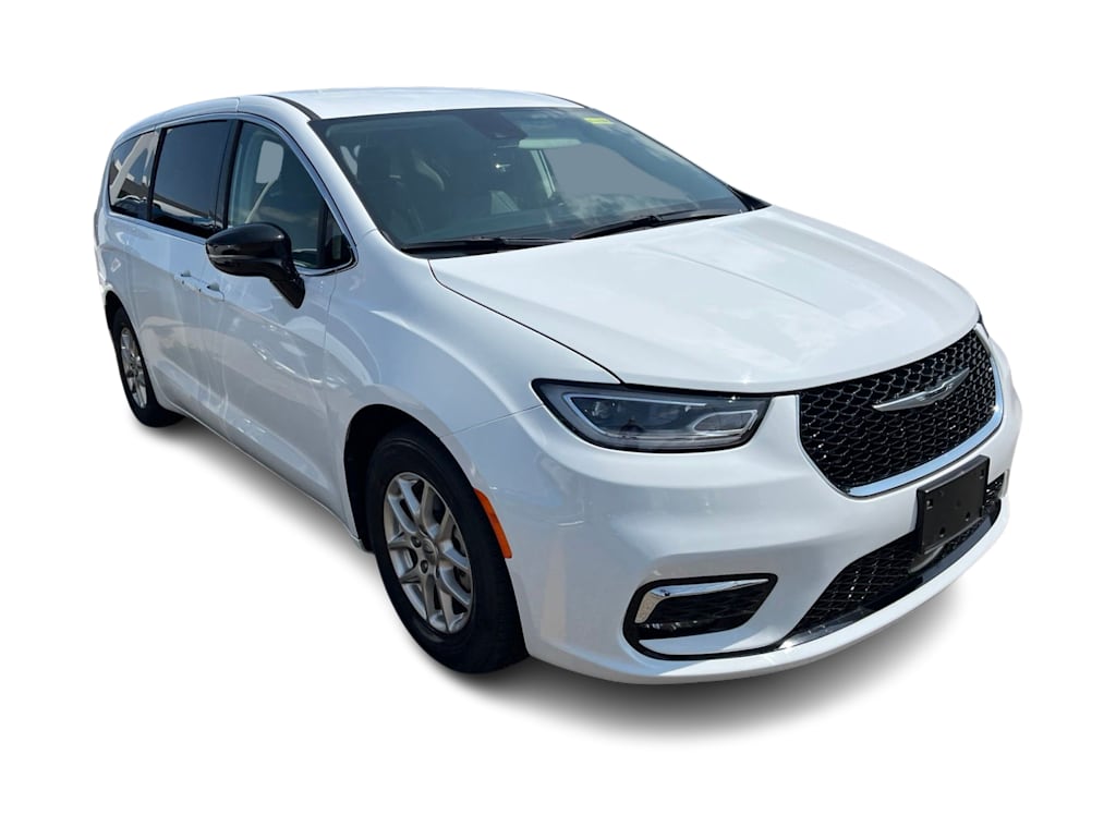 Thumbnail: 2024 Chrysler Pacifica - 24