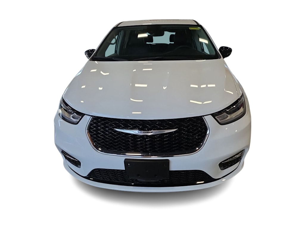 Thumbnail: 2024 Chrysler Pacifica - 12