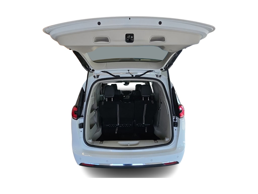 Thumbnail: 2024 Chrysler Pacifica - 10