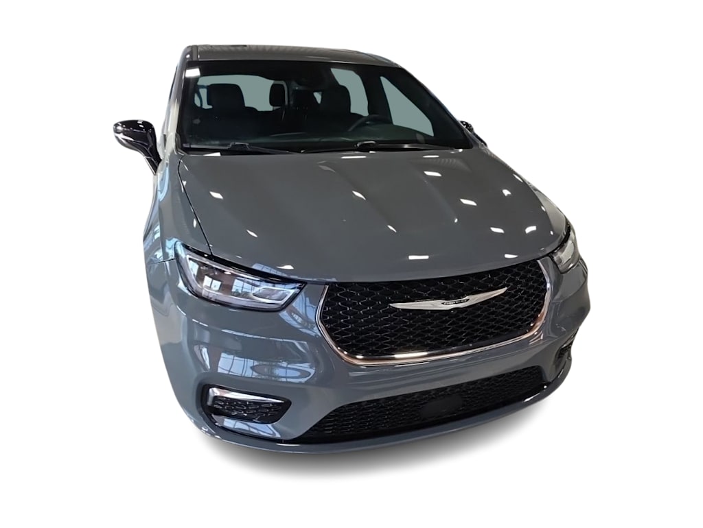 Thumbnail: 2025 Chrysler Pacifica - 11
