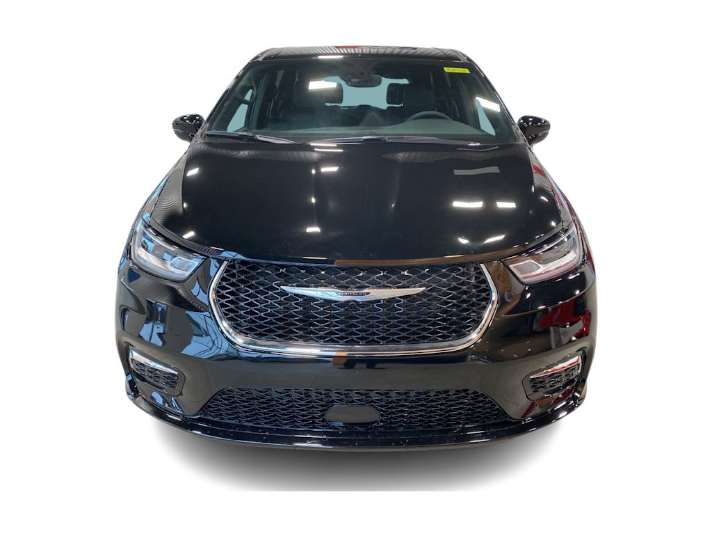 Thumbnail: 2026 Chrysler Pacifica - 6