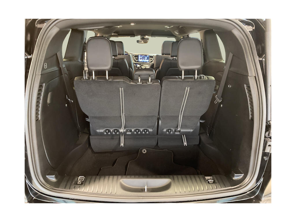 Thumbnail: 2026 Chrysler Pacifica - 14