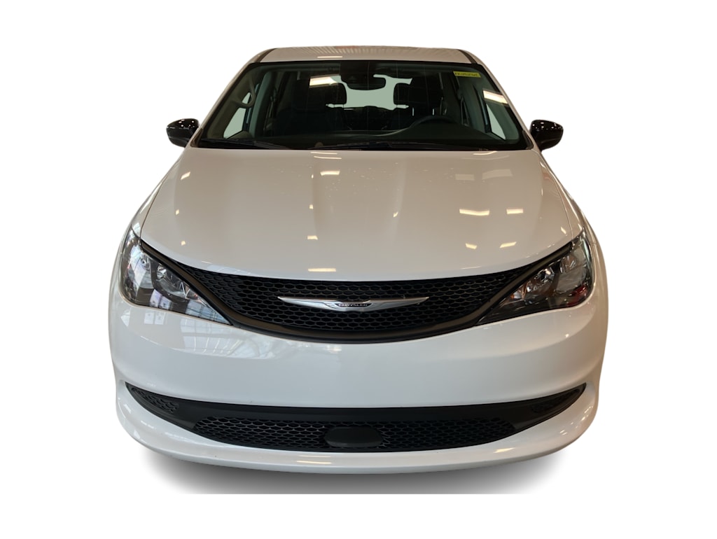 Thumbnail: 2024 Chrysler Voyager - 6