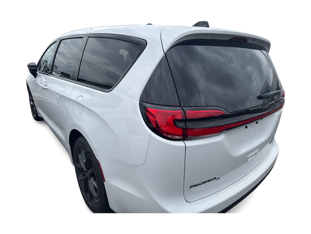 Thumbnail: 2025 Chrysler Pacifica - 9
